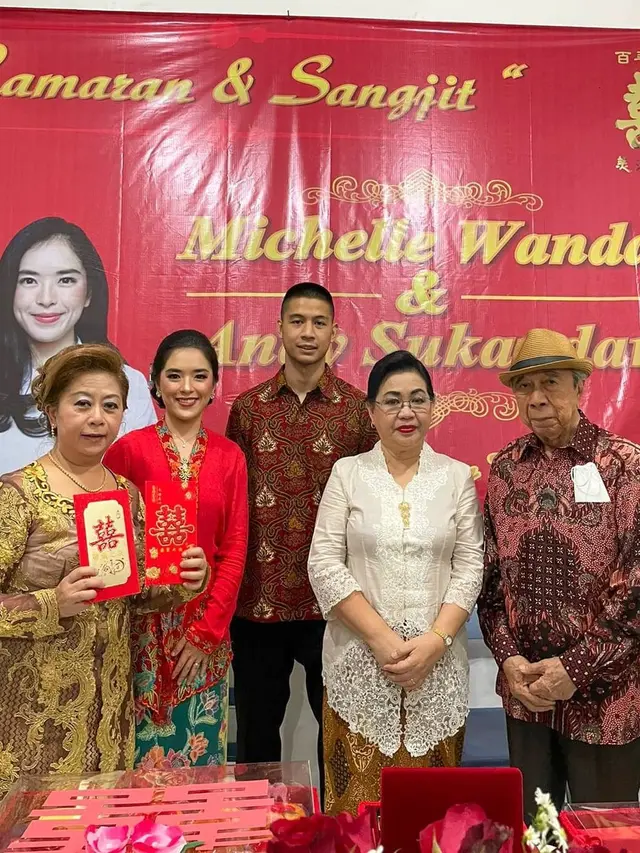 7 Momen Lamaran Michelle Wanda 'Layangan Putus', Kental Nuansa Tionghoa