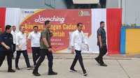 Presiden Joko Widodo (Jokowi) merilis program bansos beras atau Bantuan Pangan Cadangan Beras Pemerintah. Lewat program ini, pemerintah akan mendistribusikan beras medium gratis kepada 21,3 juta keluarga penerima manfaat (KPM) selama tiga bulan, mulai September-November 2023.