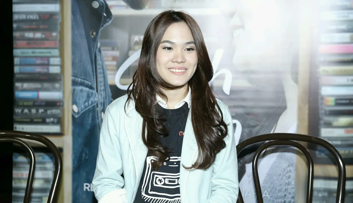 Berkelut di dunia akting, film Galih & Ratna menjadi kesempatan ke-2 Sheryl Sheinafia tampil di layar lebar setelah film Kuala Kumal. Meskipun bukan yang pertama kali, kesulitan tetap dirasakan Sheryl. (Galih W. Satria/Bintang.com)