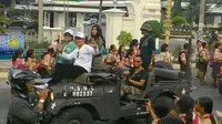 Pawai Artis Ramaikan Jalanan Kota Serang Jelang FFI 2015
