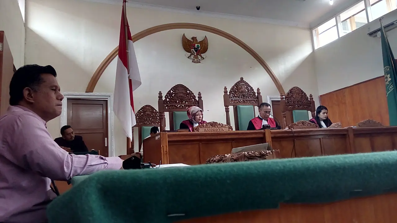 Majelis Hakim PN Garut Saat Putusan Perkara Anak Gugat Anak Kandung