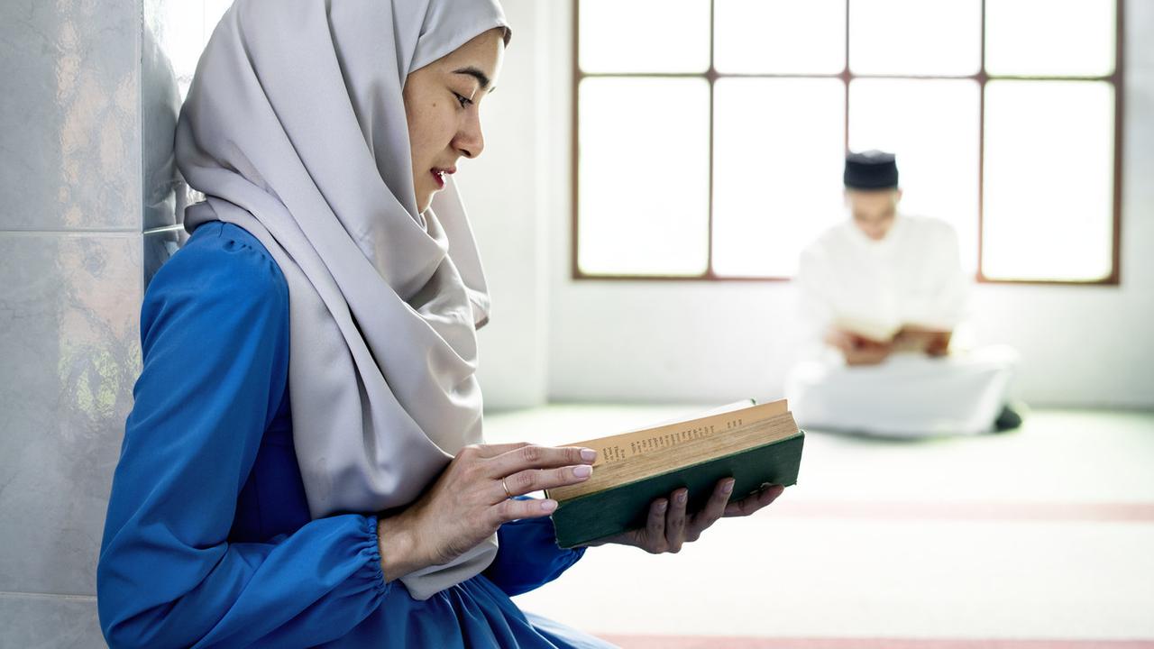 Membaca Alquran