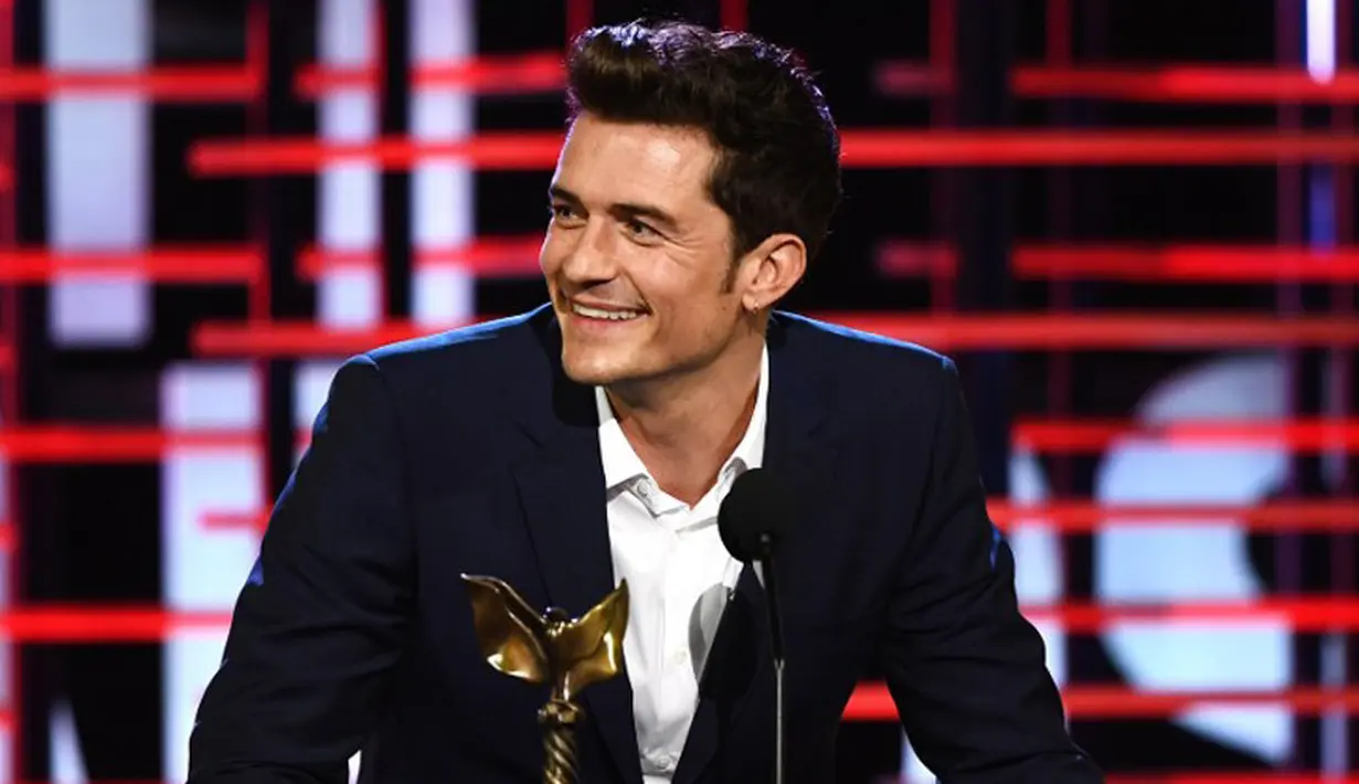 Pasangan yang selama ini terkenal dengan kemesraannya kini harus berpisah. Orlando Bloom dan Katy Perry tiba-tiba datang membawa kabar  mengejutkan yaitu terkait perpisahan mereka yang terkesan mendadak. (AFP/Bintang.com)