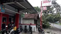 Tomira atau Toko Milik Rakyat di Kulonprogo Yogyakarta. 