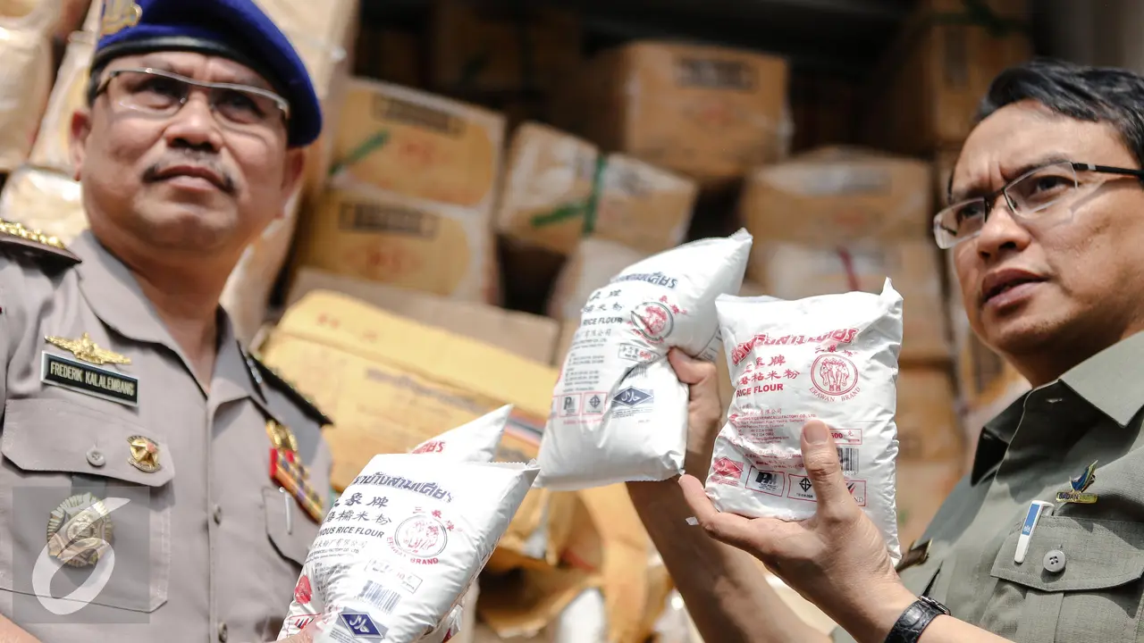 20150706-BPOM Temukan Produk Ilegal-Jakarta