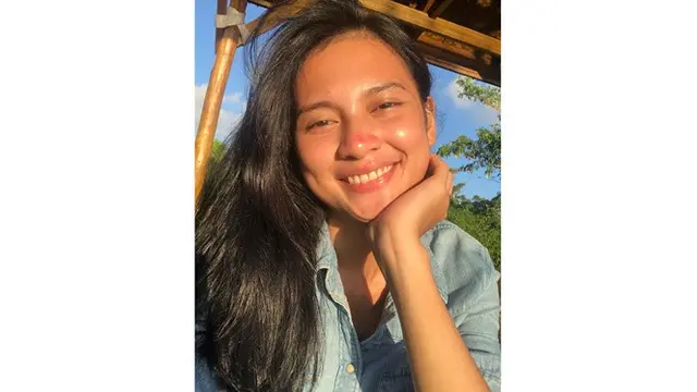 Diisukan Berpacaran Dengan Arie Kriting, Ini 6 Potret Cantik Indah Permatasari