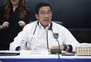 Dittipidsiber Bareskrim Polri mengamankan enam orang terkait praktik siaran langsung bermuatan pornografi melalui aplikasi TikTok dan Tevi selama periode Juni 2026.