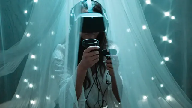 Ilustrasi AR/VR. (Barbara Zandoval/Unsplash)