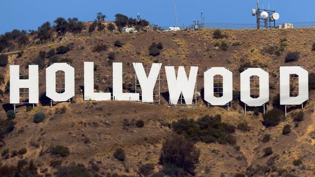 Ilustrasi pemandangan Hollywood. (Photo credit: Frederic J. Brown / AFP/Getty Images)