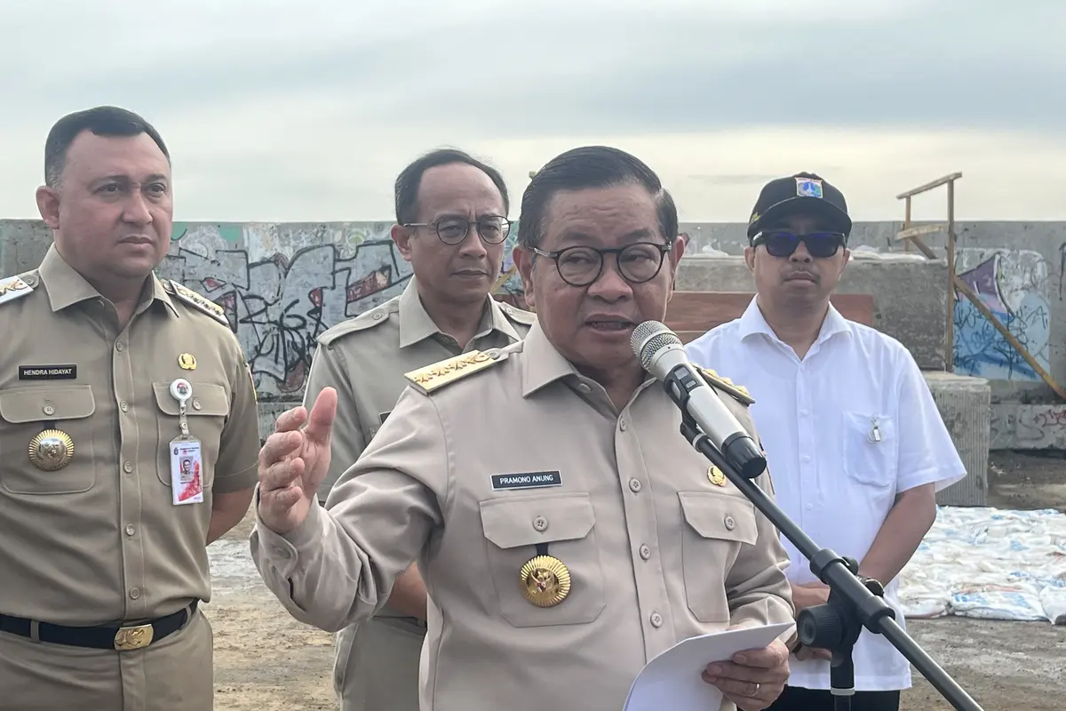 Rentan Banjir Rob, Pramono Minta Pembangunan Tanggul di Pesisir Jakarta Dilanjutkan