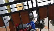 Rumah Polisi Karawang Dirusak Sekelompok Orang Bawa Senjata Tajam