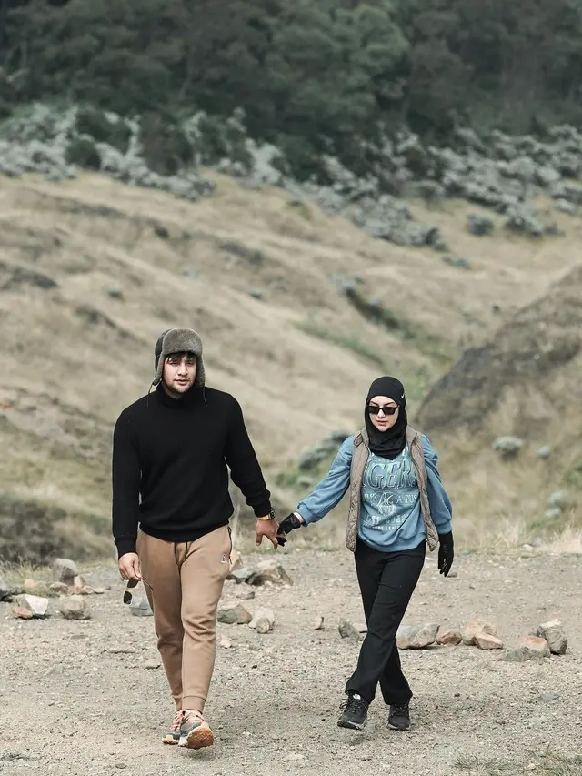 [Fimela] Ammar Zoni dan Irish Bella