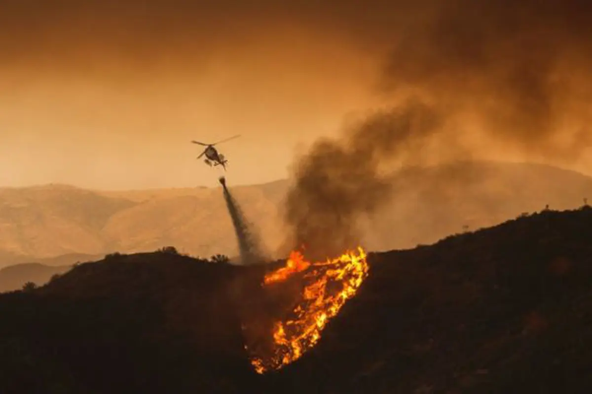 Kebakaran hutan di Los Angeles, Amerika Serikat