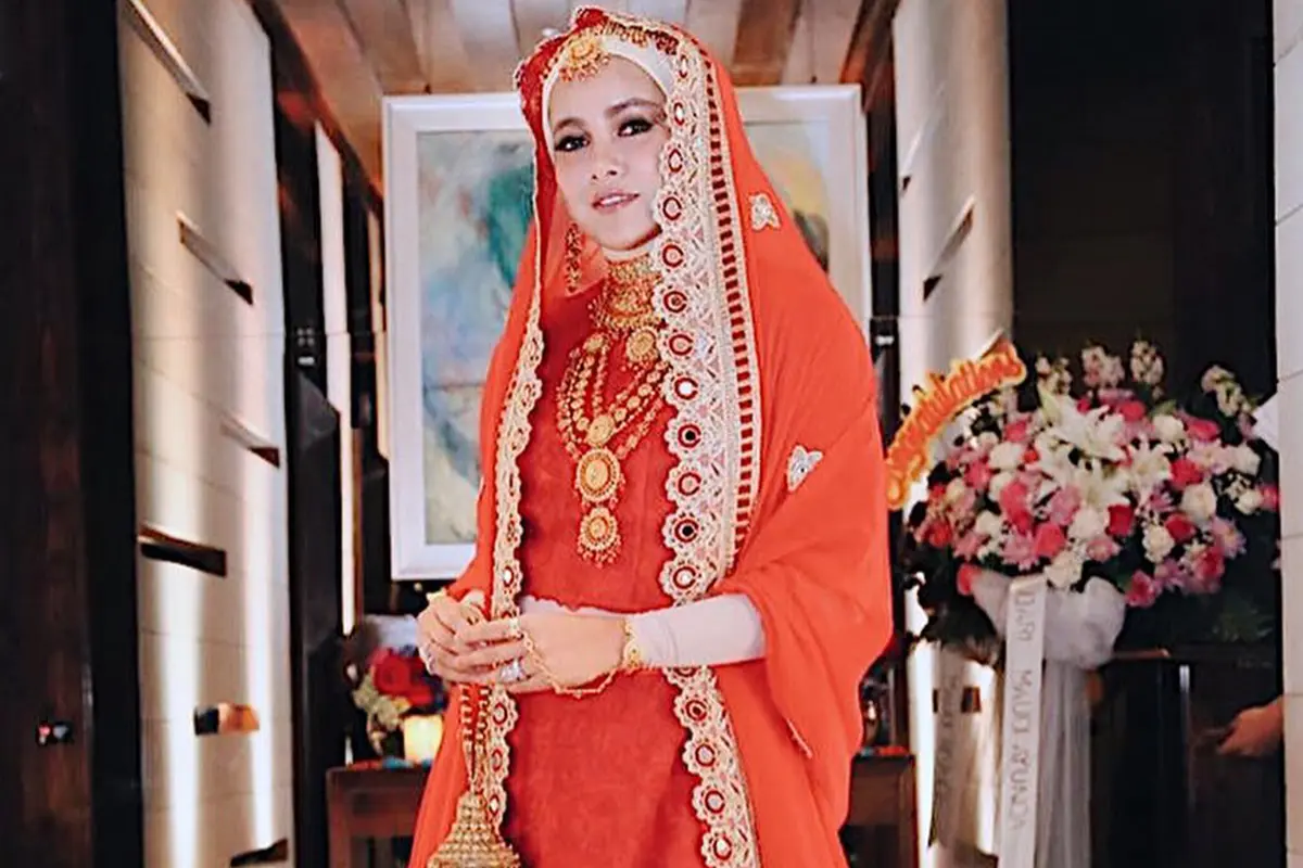 FOTO: Tampil Menawan, Ini Potret Selebriti Tanah Air Hadiri Acara Diwali