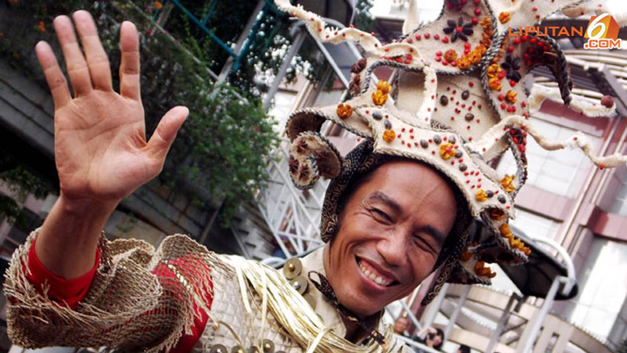 jokowi-turiskagumi-130630c.jpg