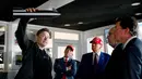 Presiden terpilih Amerika Serikat (AS), Donald Trump juga menerima beberapa penjelasan terkait peluncuran uji terbang keenam roket SpaceX Starship dari pemilik SpaceX, Elon Musk. (Brandon Bell/Getty Images North America/Getty Images via AFP)