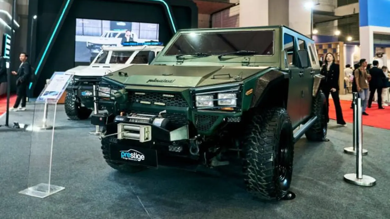 Curi Perhatian, Pindad Maung MV1 dan MV2 Mejeng di IIMS 2026 (Arief A/Liputan6.com)