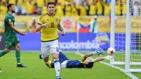 James Rodriguez Acungkan Jari Tengah Saat Bela Timnas Kolombia