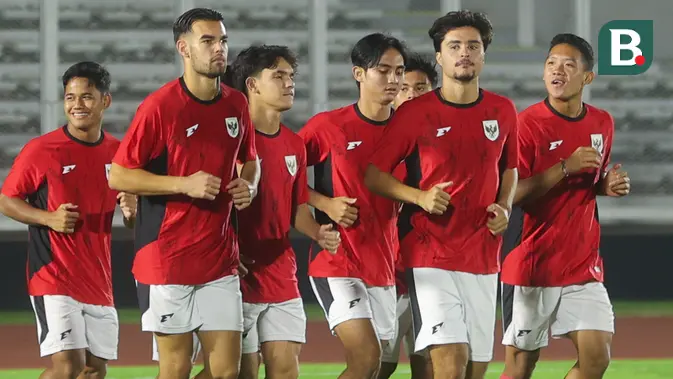 Pemain Sepak Bola Kerap Jadi Sasaran Hujatan, Bek Timnas Indonesia U-23 Berikan Respons Berkelas