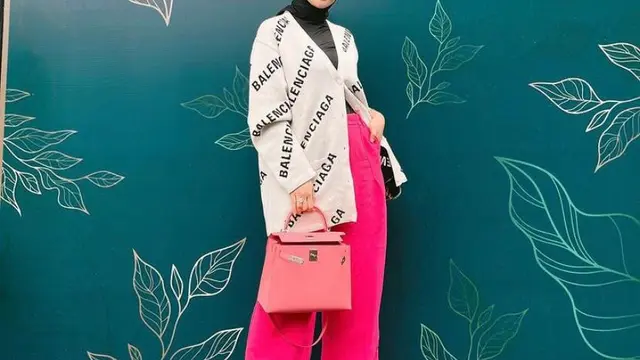 10 Inspirasi Outfit Cewek Kue ala Artis Tanah Air,  Paula Verhoeven hingga Cinta Laura