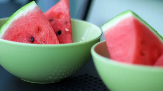 ilustrasi semangka/jeshoots/pexels