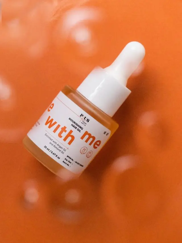 Shine with Me (nourishing hair oil)