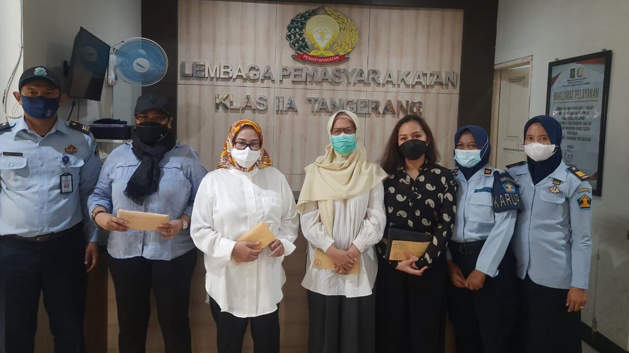Keempat tahanan tipikor yang baru bebas dari Lapas Kelas II Tangerang