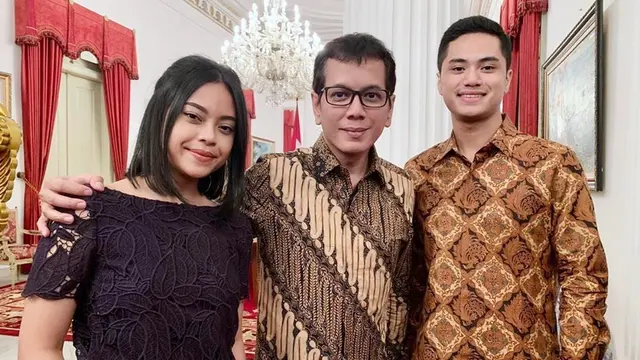 Ayah Idaman, Ini 6 Potret Kebersamaan Wishnutama dengan Buah Hatinya