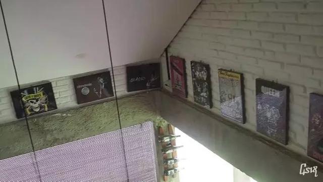 Koleksi Poster Band, Simbol Cinta Musik