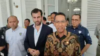 Pj Gubernur DKI Jakarta Heru Budi Hartono di Balai Kota Jakarta. Dia mengungkapkan alasan M Kuncoro Wibowo mundur dari Dirut Transjakarta. (Liputan6.com/Winda Nelfira)