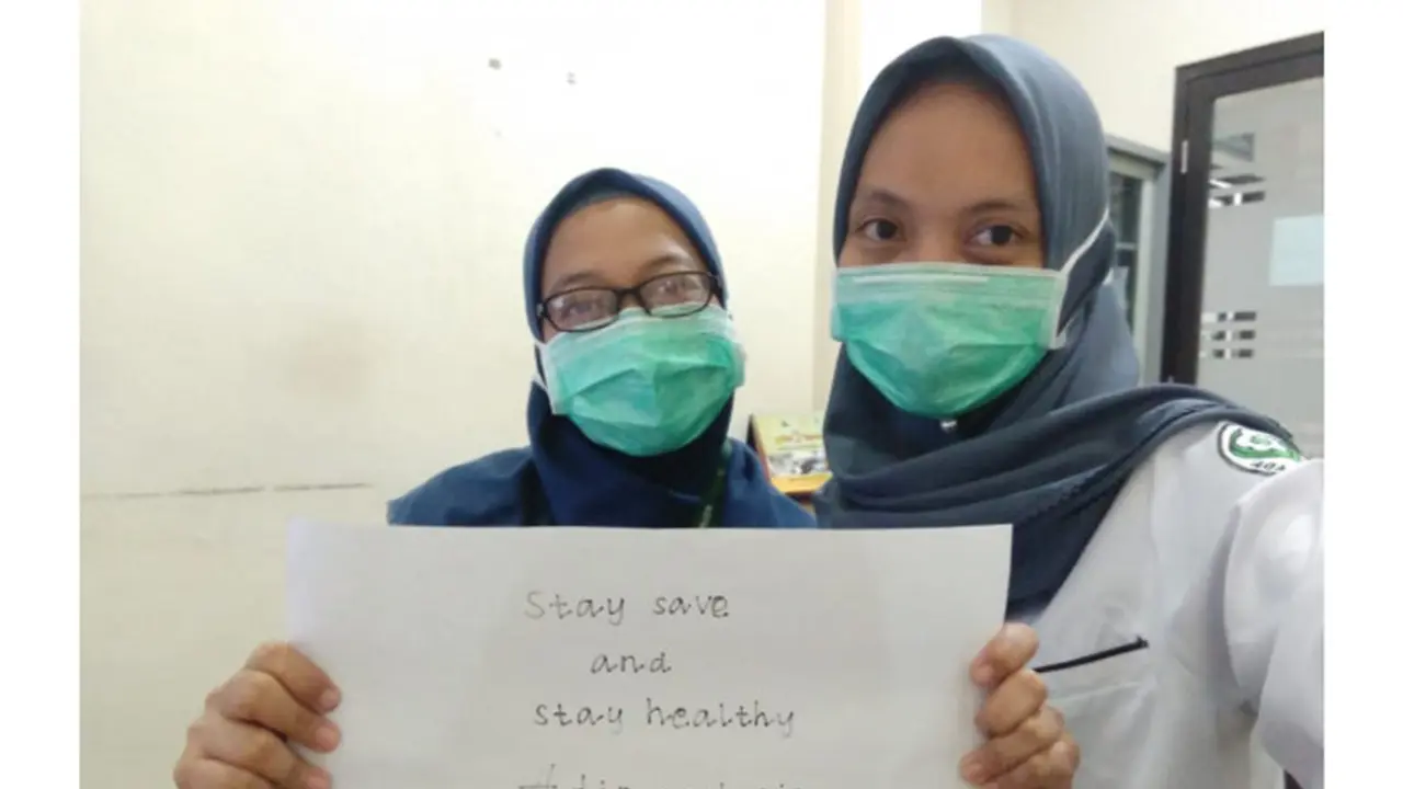 tetap bekerja di tengah pandemi