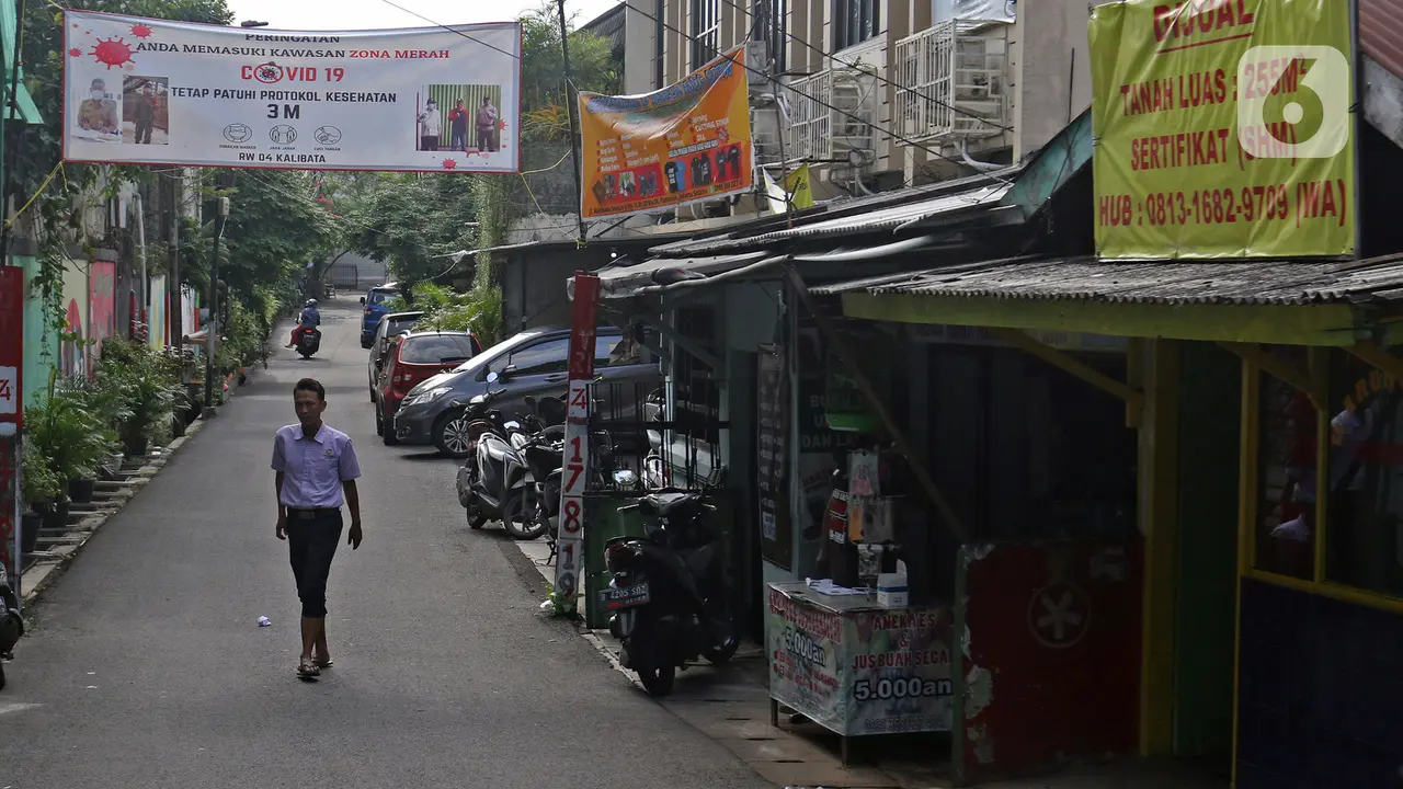 FOTO: PPKM Mikro Mulai Diterapkan di 7 Provinsi