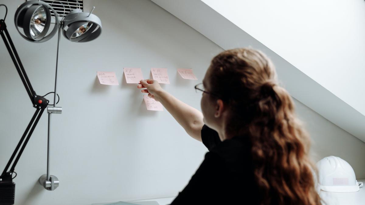 8 Cara Sederhana untuk Meromantisasi Awal Tahunmu, Sahabat Fimela!