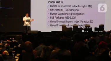 Menristekdikti Bambang Brodjonegoro memberi paparan dalam Indonesia Digital Conference (IDC) 2019 di Jakarta, Kamis (28/11/2019). IDC digagas para pengurus AMSI sebagai wadah bertukar pengalaman, gagasan, dan strategi membangun ekosistem digital untuk masa depan. (Liputan6.com/Angga Yuniar)