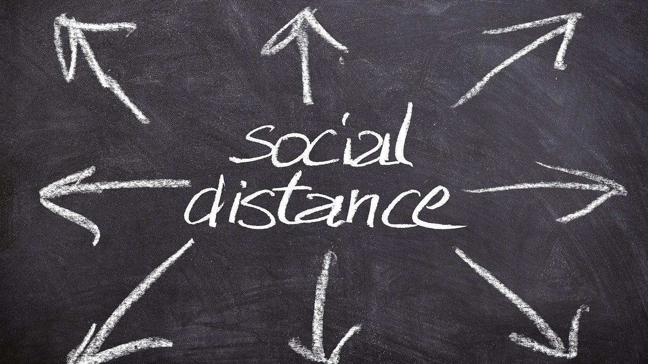 Ilustrasi Social Distancing