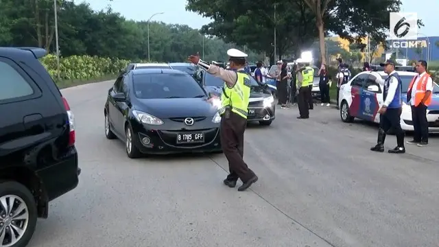 Hari pertama uji coba ganjil genap tol Jakarta-Tangerang masih membuat sebagian pengendara kebingungan