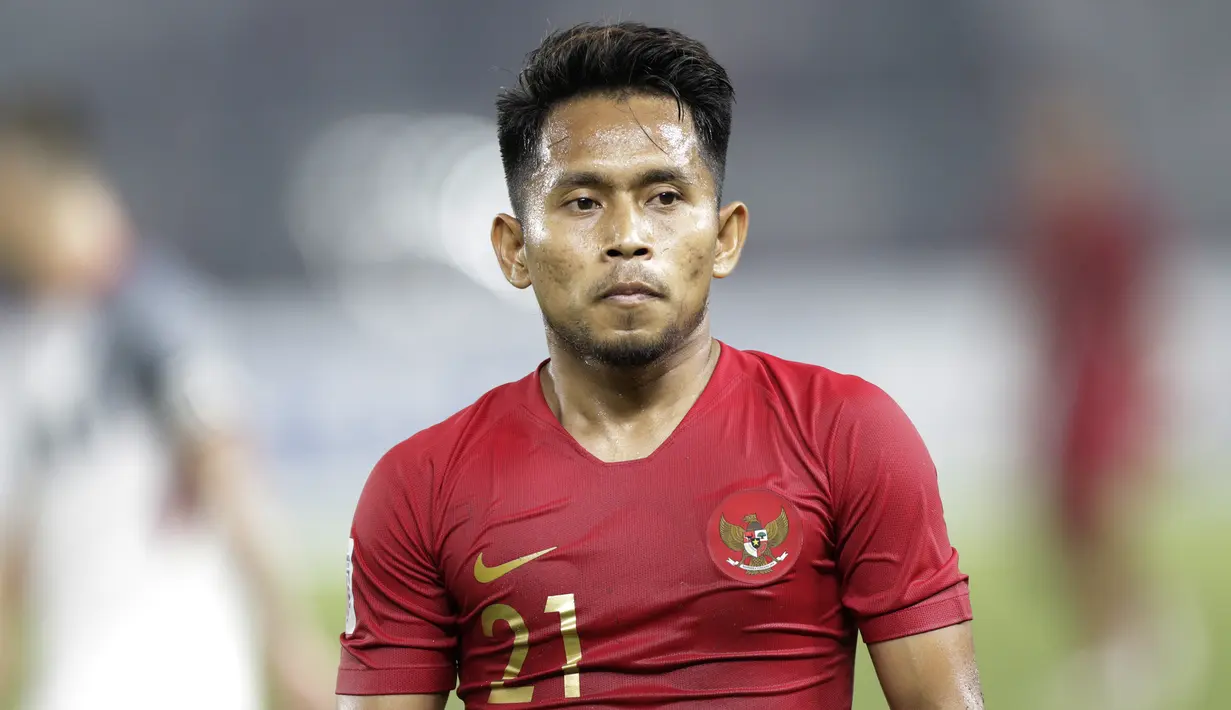 Andik Vermansah menjadi pemain penting tim Jatim saat menjuarai Cabor sepak bola PON Kaltim 2008. Andik juga sukses menjadi motor serang Timnas Indonesia saat menyabet runner-up di Piala AFF 2016. (Bola.com/M. Iqbal Ichsan)