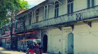 Deretan bangunan tua peninggalan Belanda di Gorontalo, salah satunya bangunan Kopra Pound. (Liputan6.com/ Arfandi Ibrahim)