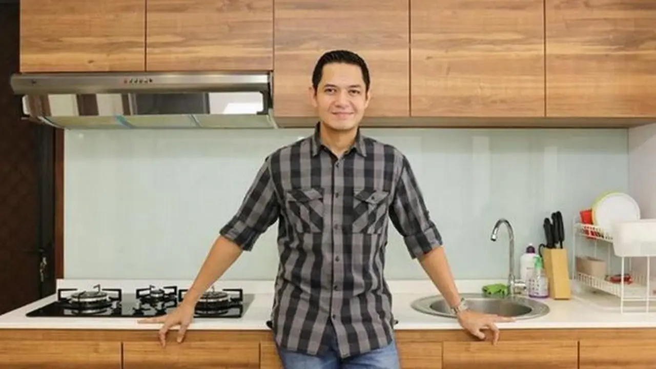 Dude Harlino dan Alyssa Soebandono