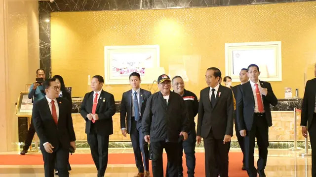 Ketua Umum Dewan Pimpinan Pusat (DPP) Partai Hanura Oesman Sapta bertemu dengan Presiden Joko Widodo (Jokowi) di Medan, Sumatera Utara (Sumut) pada hari ini, Minggu (20/8/2023).
