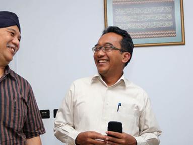 Citizen6, Kebon Jeruk: Dalam pertemuan itu dibahas potensi sinergi yang bisa dibangun antara PLN dan IBEKA untuk memberdayakan masyarakat. (Pengirim: Agus Trimukti)