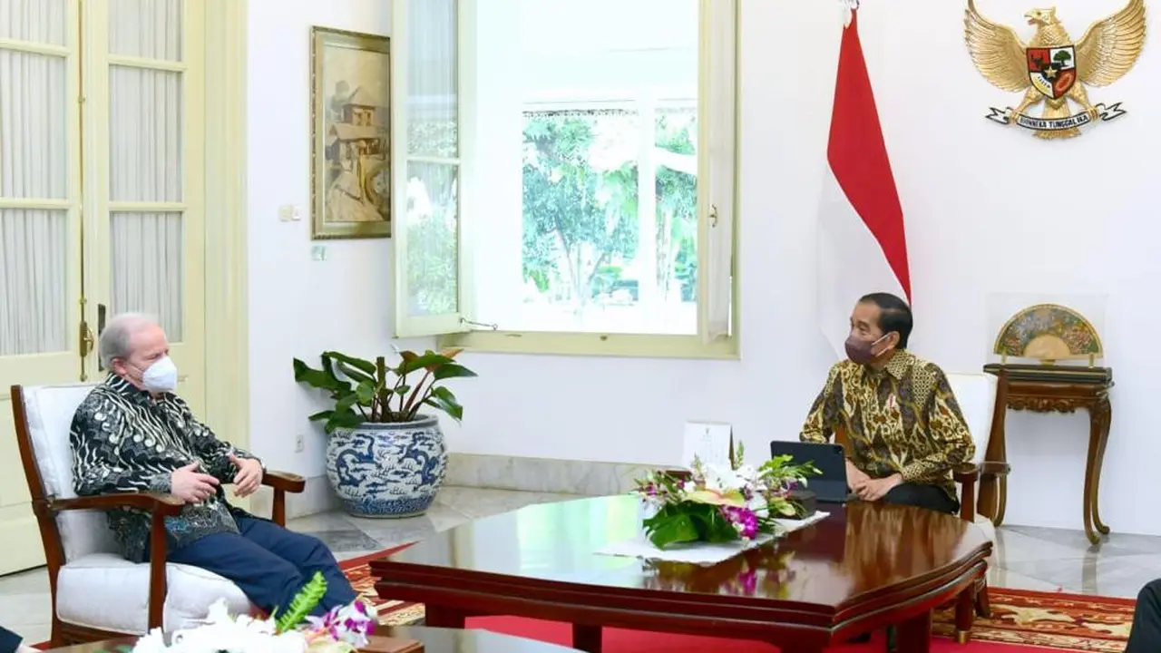 Jokowi bertemu sejumlah pimpinan Bank Dunia di Istana Merdeka, Jakarta Pusat