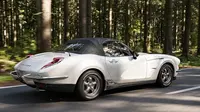 Mazda MX-5 Disulap Jadi Mobil Retro