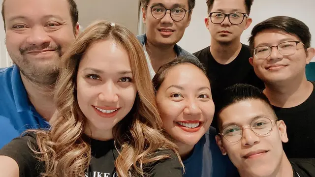 7 Potret Bunga Citra Lestari dengan Makeup Natural, Bukti Tetap Awet Muda