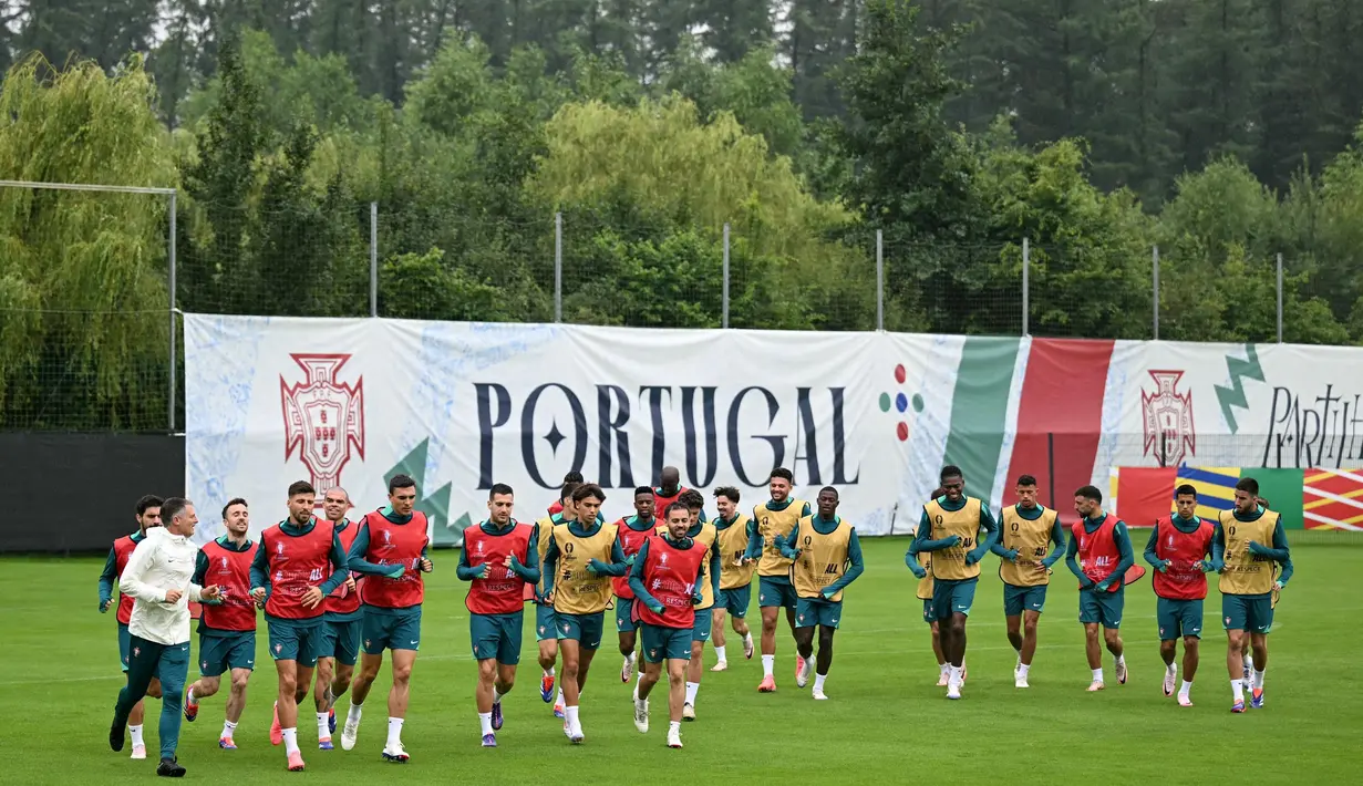 Di babak grup Euro 2024, Portugal membukukan dua kali kemenangan dan sekali kalah. (PATRICIA DE MELO MOREIRA/AFP)