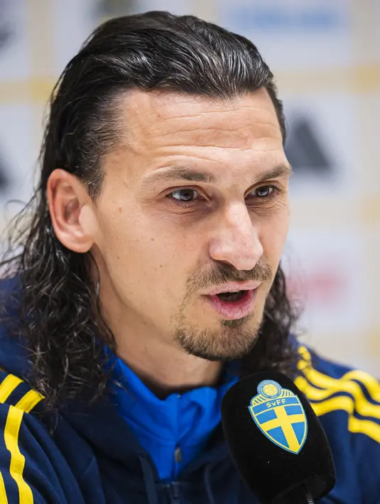 Akhir pekan lalu, Ibrahimovic mengukir sejarah dengan menjadi orang tertua yang mencetak gol di Serie A Italia. (AFP/Jonathan Nackstrand)