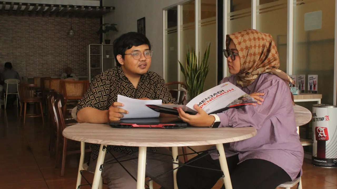 Menjadi Pengaruh