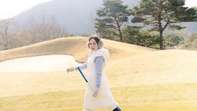 Potret Cantik Shandy Aulia Liburan ke Korea (credit: instagram/shandyaulia)