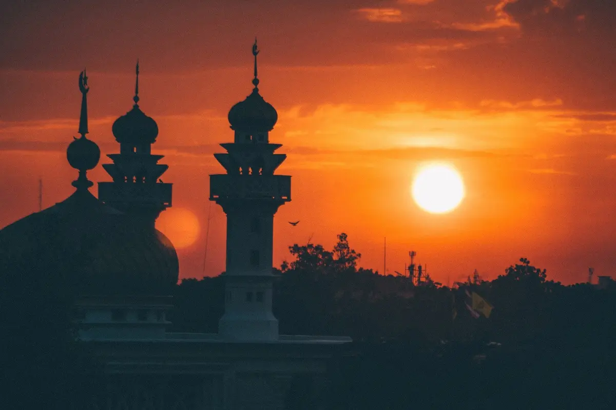 [Bintang] Sambut 1 Muharram, Ini Bacaan Doa Awal Tahun