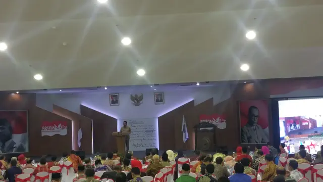 Kementerian Dalam Negeri menggelar Diklat Kepala Daerah Gelombang I yang dihadiri oleh bupati, wali kota, dan ketua DPRD.